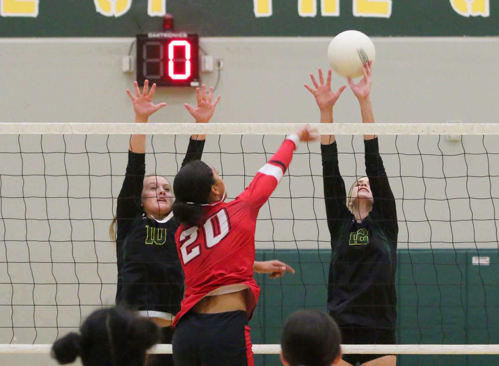 Sierra Pacific cruises past McFarland in opening round of volleyball playoffs